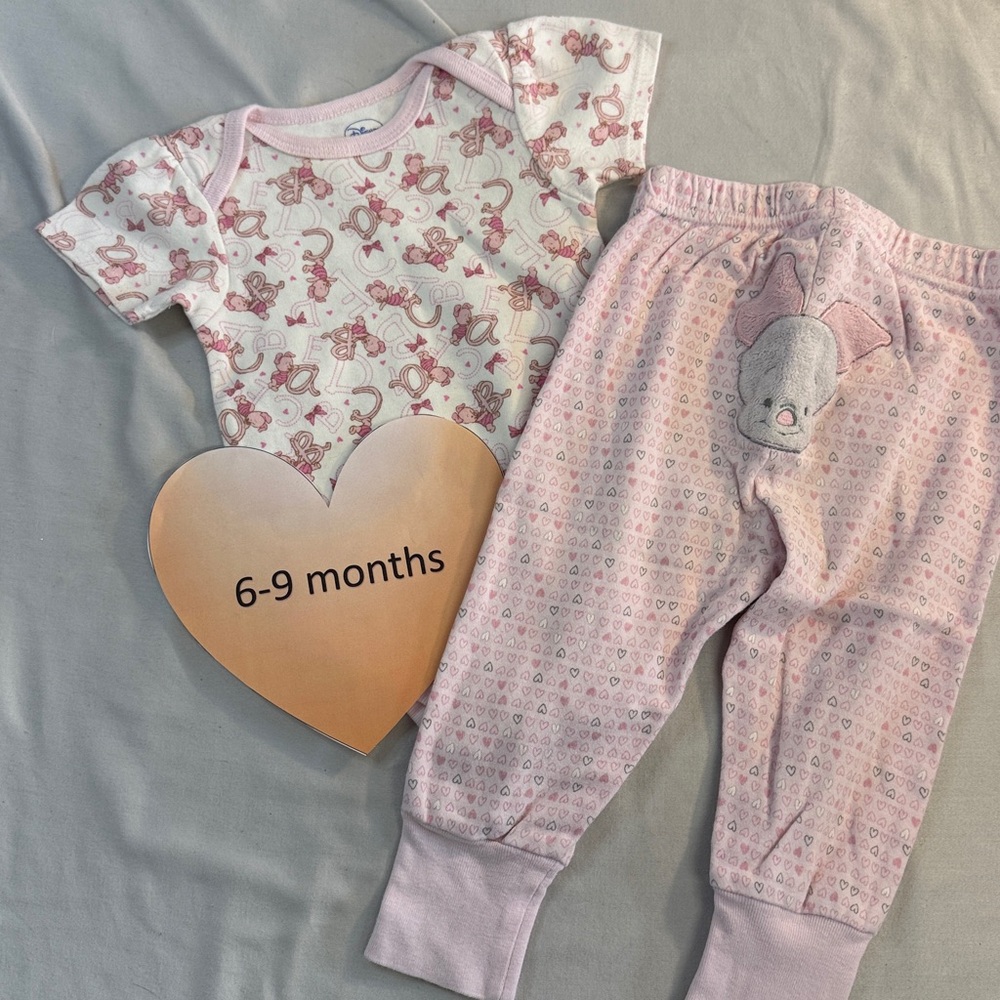 Disney - Winnie the Pooh - 2-piece Piglet Baby Pink and White Outfit